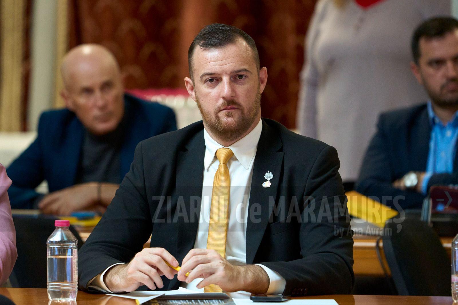 Deputatul Daniel Ciornei acuză CCR că protejează privilegii în loc de dreptate și cere demisia lui Bolojan.