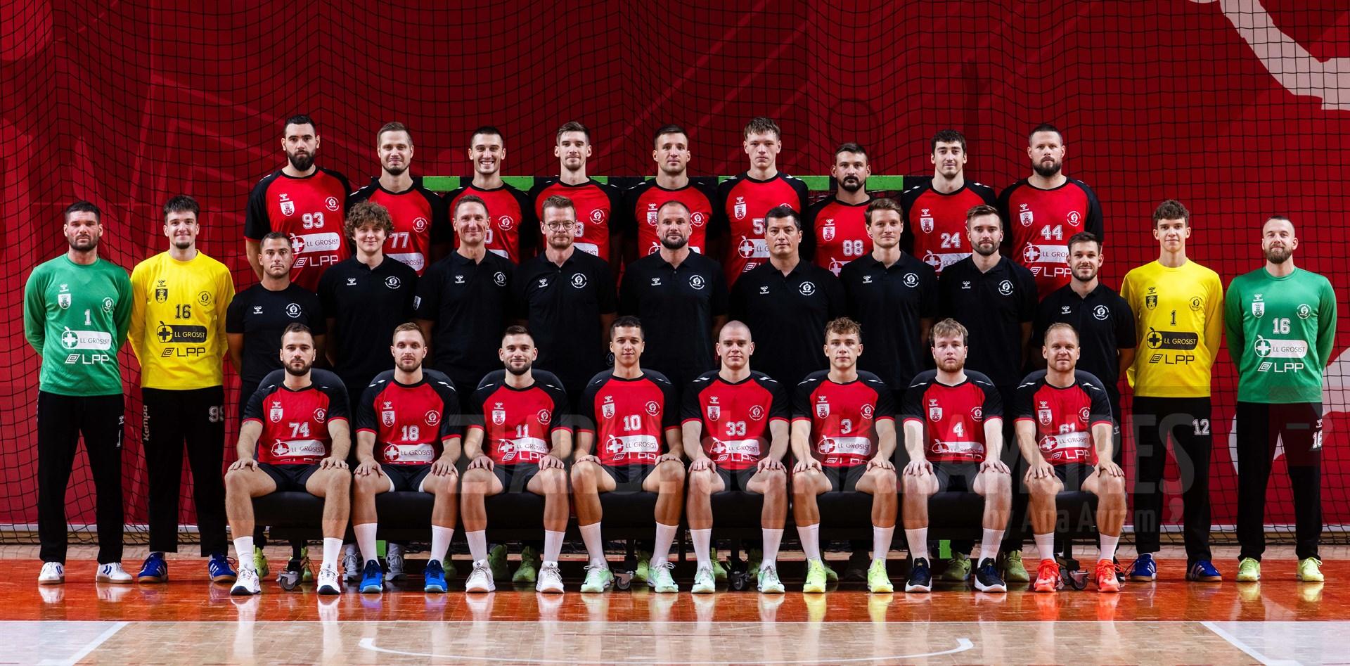 14 octombrie. La Hala Tivoli din Ljubljana se disputa partida Rukometno Drustvo LL Grosist Slovan vs. CS Minaur Baia Mare