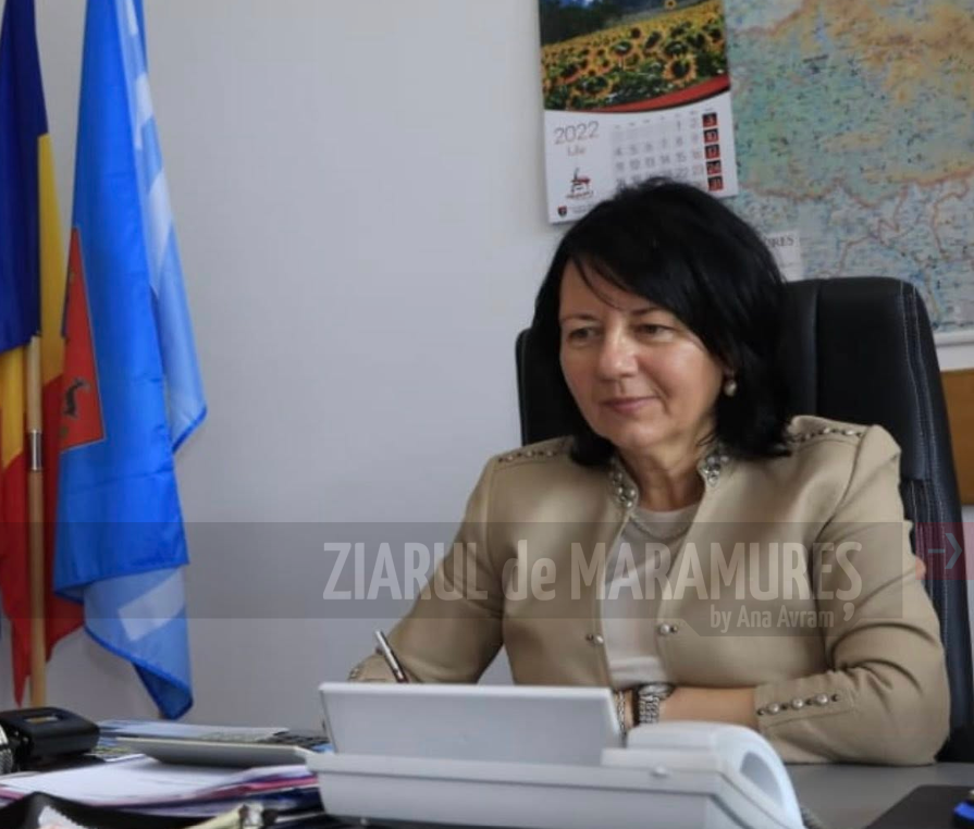 Deputat Crina Chilat invită maramureșenii în audiență! Fiecare zi de vineri, este zi de audiență la Cabinetul Parlamentar!