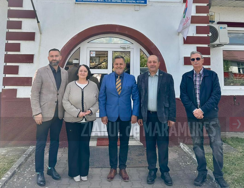 Senatorul Cristian N. Tagarlas a avut o intâlnire de lucru la Săcălășeni.  A fost prezent si consulul României la Solotvino