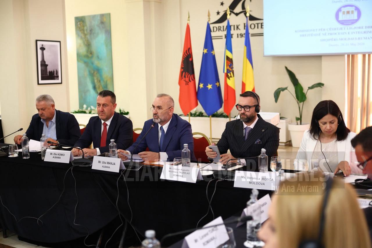 Senatorul Cristian N. Tagarlas reprezinta România la reuniunea tripartită de la Durrës