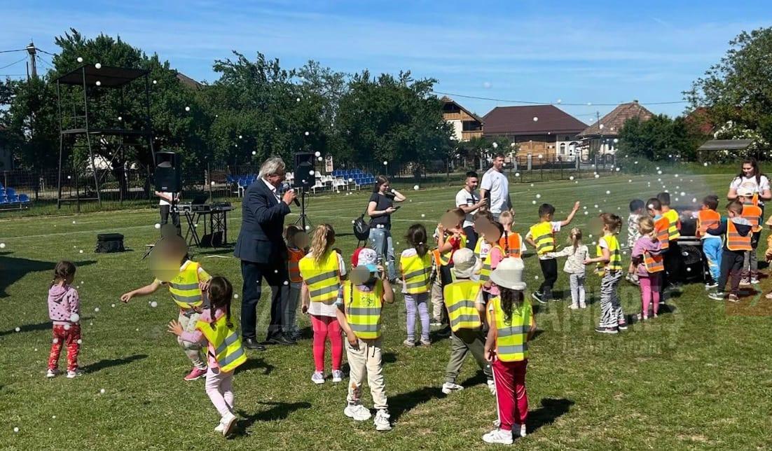 Primăria Mireșu Mare a fost alături de copii de 1 Iunie